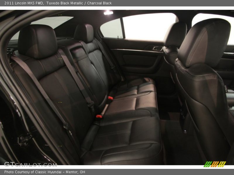 Tuxedo Black Metallic / Charcoal Black 2011 Lincoln MKS FWD