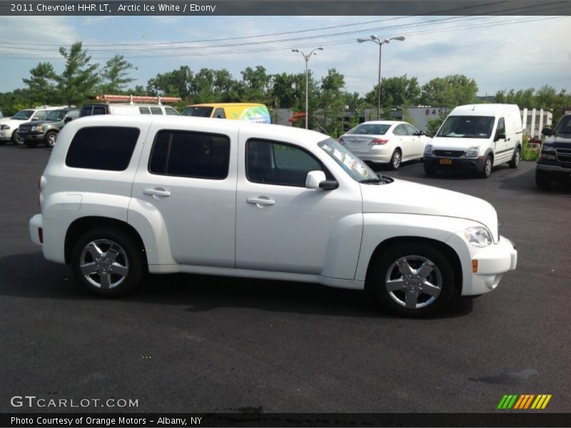 Arctic Ice White / Ebony 2011 Chevrolet HHR LT