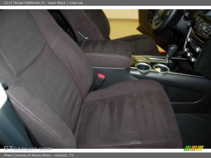 Super Black / Charcoal 2013 Nissan Pathfinder SV