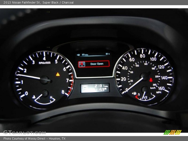 Super Black / Charcoal 2013 Nissan Pathfinder SV