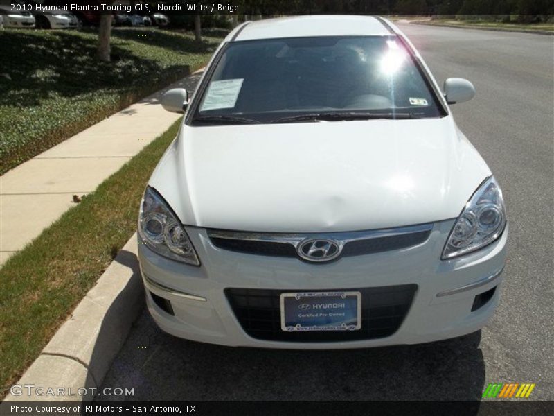 Nordic White / Beige 2010 Hyundai Elantra Touring GLS
