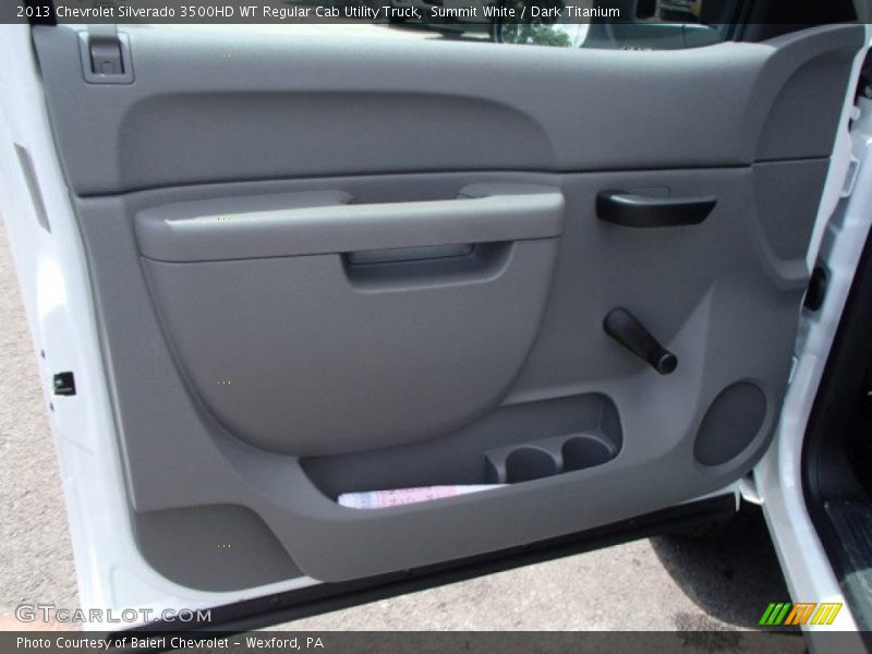 Summit White / Dark Titanium 2013 Chevrolet Silverado 3500HD WT Regular Cab Utility Truck