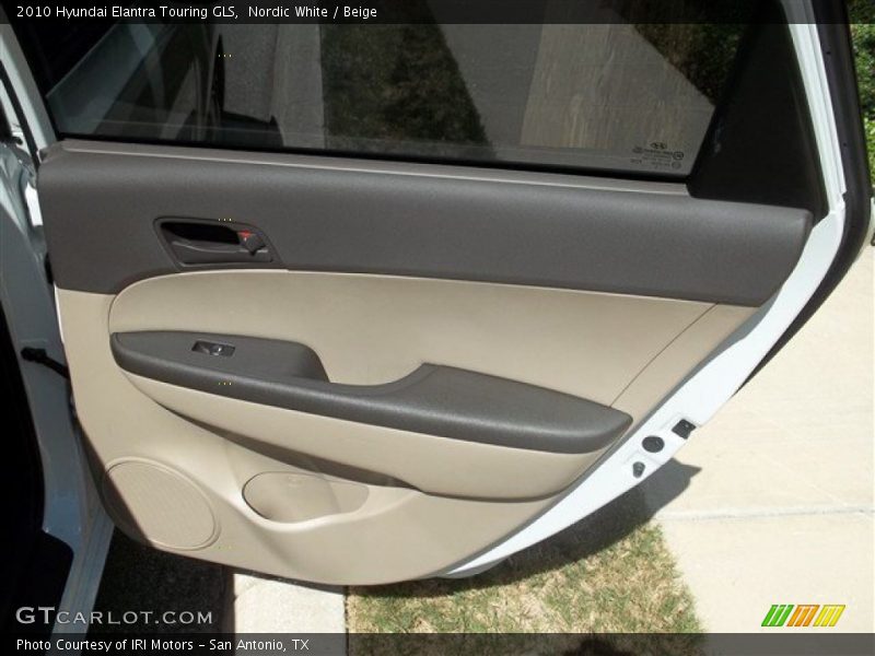 Nordic White / Beige 2010 Hyundai Elantra Touring GLS