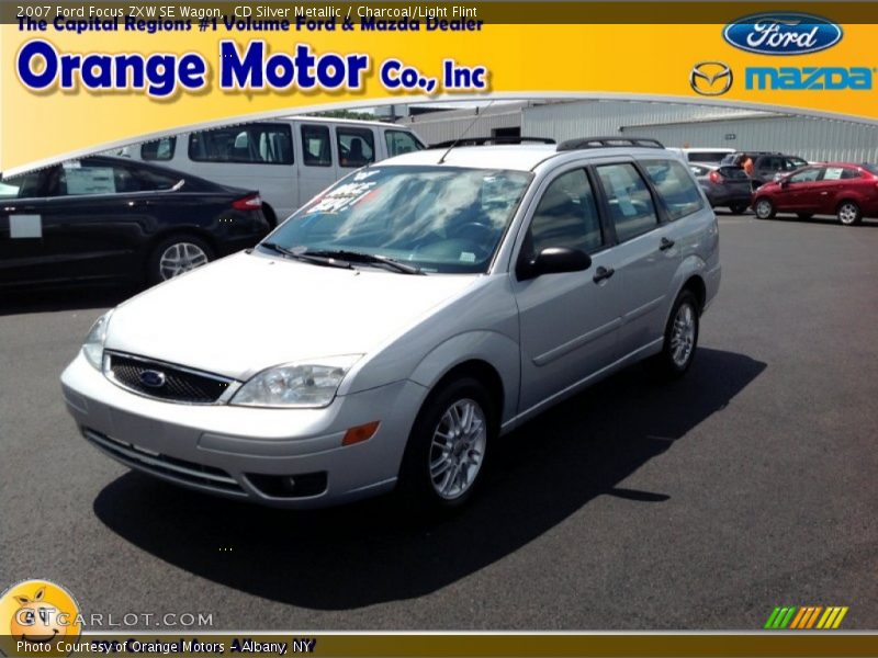 CD Silver Metallic / Charcoal/Light Flint 2007 Ford Focus ZXW SE Wagon