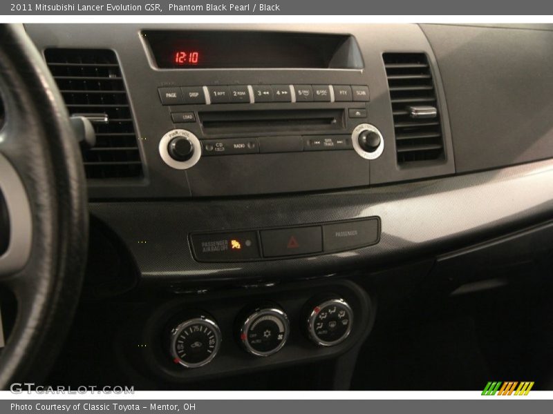 Phantom Black Pearl / Black 2011 Mitsubishi Lancer Evolution GSR