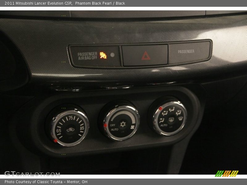 Phantom Black Pearl / Black 2011 Mitsubishi Lancer Evolution GSR