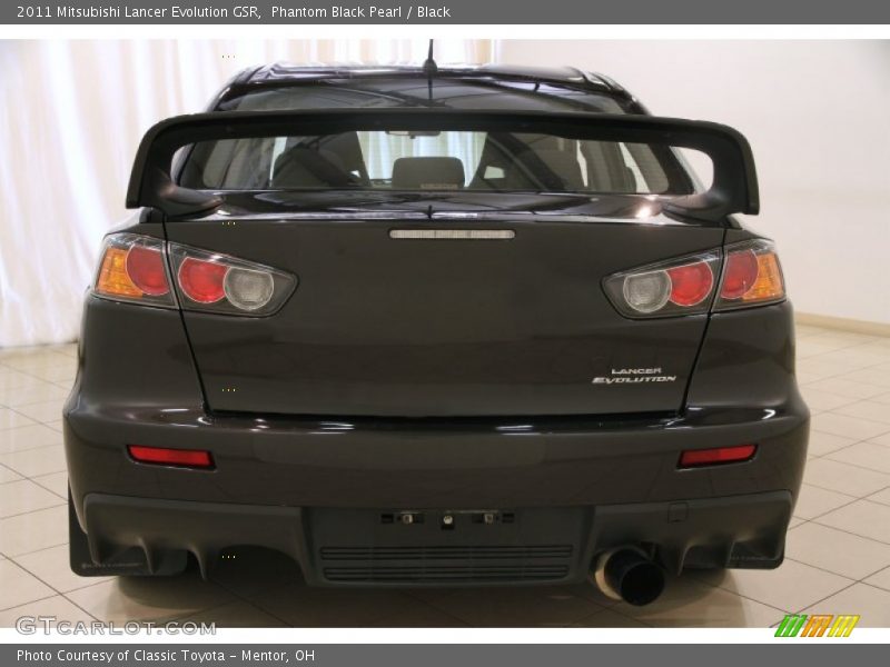 Phantom Black Pearl / Black 2011 Mitsubishi Lancer Evolution GSR