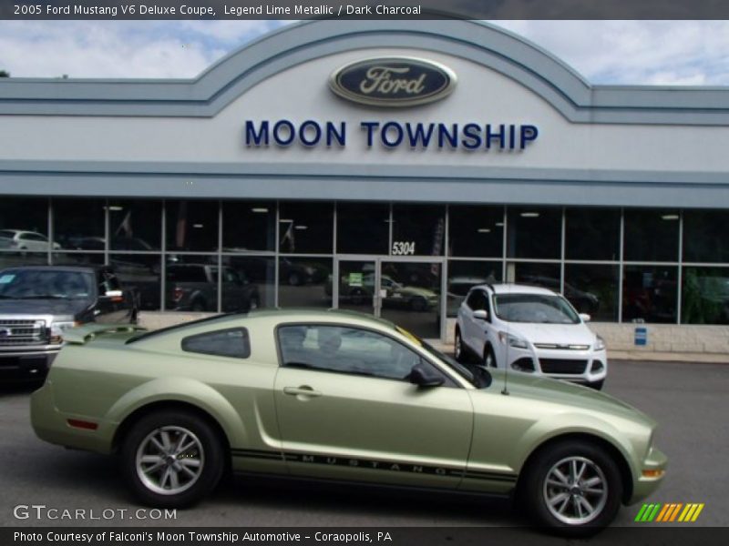 Legend Lime Metallic / Dark Charcoal 2005 Ford Mustang V6 Deluxe Coupe