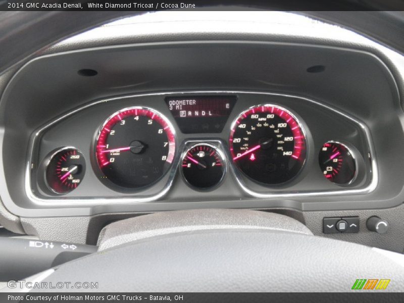 White Diamond Tricoat / Cocoa Dune 2014 GMC Acadia Denali