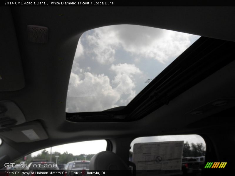 White Diamond Tricoat / Cocoa Dune 2014 GMC Acadia Denali