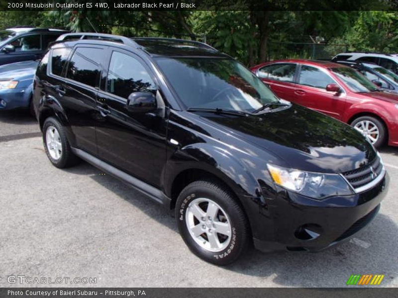Labrador Black Pearl / Black 2009 Mitsubishi Outlander ES 4WD
