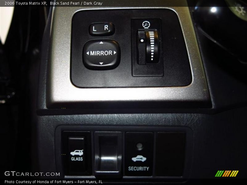 Black Sand Pearl / Dark Gray 2006 Toyota Matrix XR