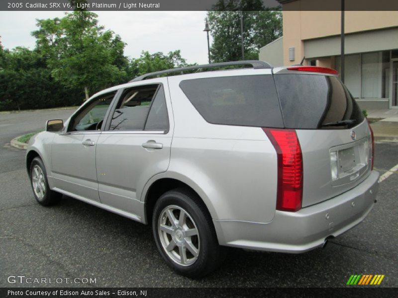 Light Platinum / Light Neutral 2005 Cadillac SRX V6