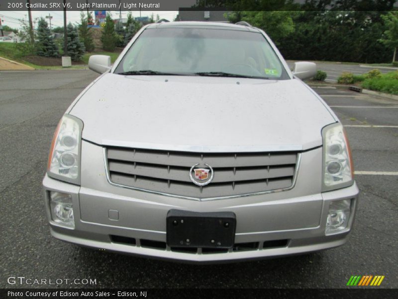 Light Platinum / Light Neutral 2005 Cadillac SRX V6