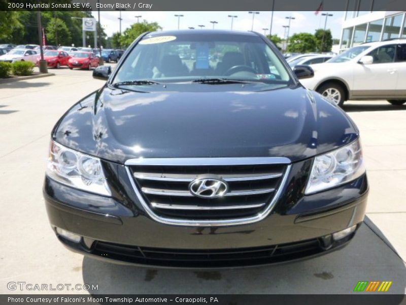 Ebony Black / Gray 2009 Hyundai Sonata SE V6