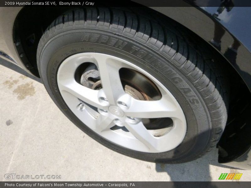 Ebony Black / Gray 2009 Hyundai Sonata SE V6