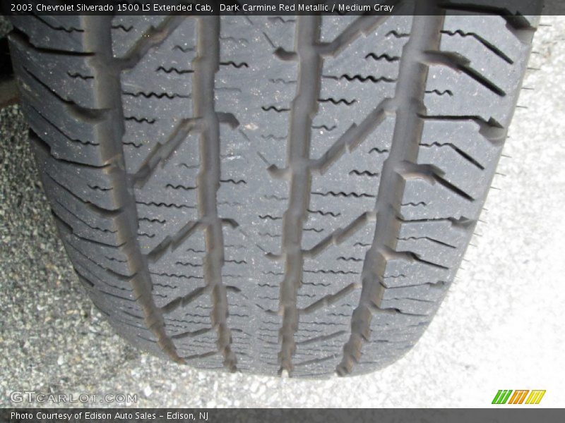 Dark Carmine Red Metallic / Medium Gray 2003 Chevrolet Silverado 1500 LS Extended Cab