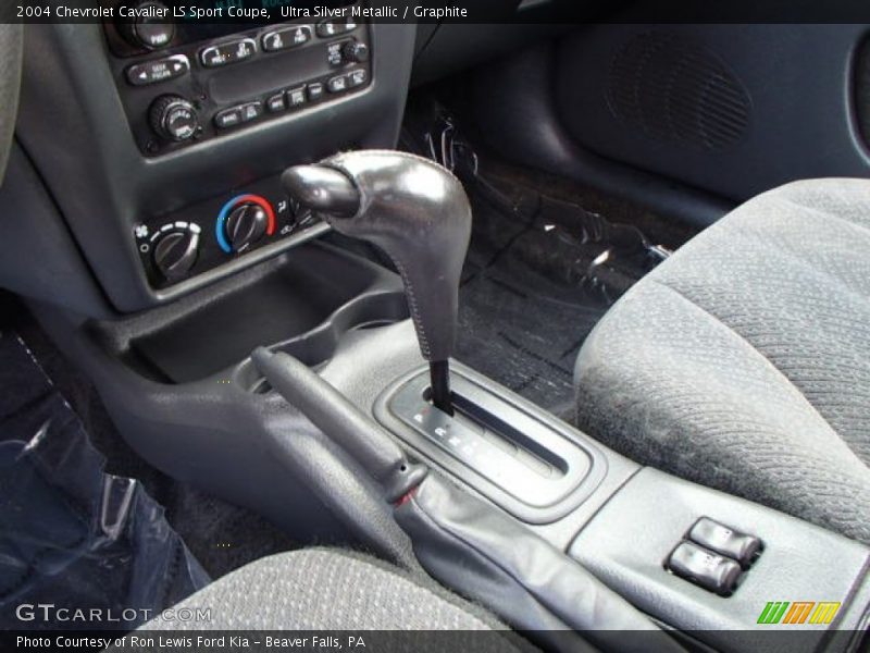 Ultra Silver Metallic / Graphite 2004 Chevrolet Cavalier LS Sport Coupe