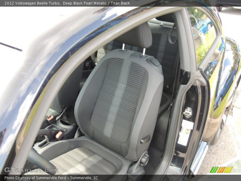 Deep Black Pearl Metallic / Titan Black 2012 Volkswagen Beetle Turbo