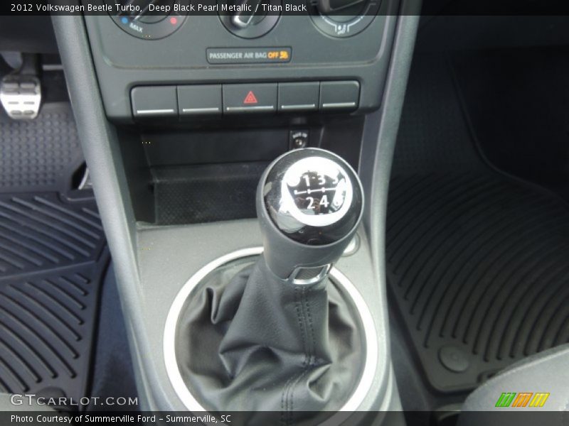 Deep Black Pearl Metallic / Titan Black 2012 Volkswagen Beetle Turbo