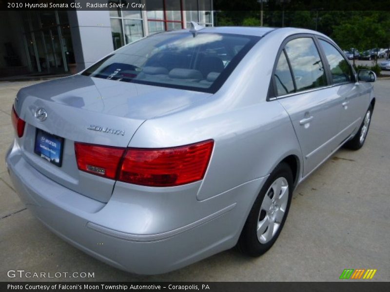 Radiant Silver / Gray 2010 Hyundai Sonata GLS