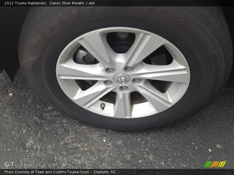 Classic Silver Metallic / Ash 2012 Toyota Highlander