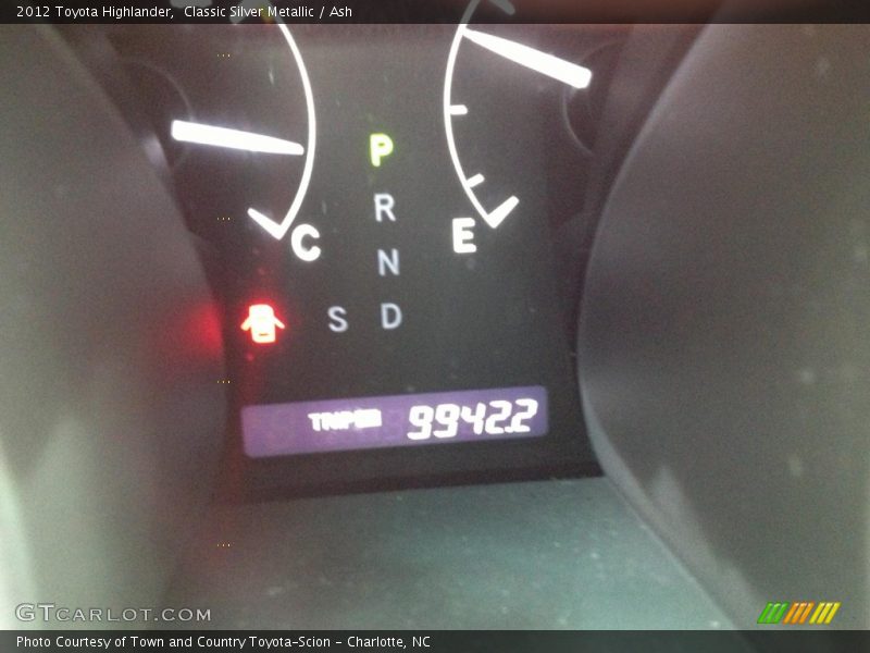 Classic Silver Metallic / Ash 2012 Toyota Highlander