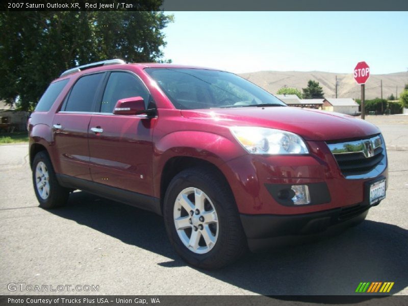 Red Jewel / Tan 2007 Saturn Outlook XR