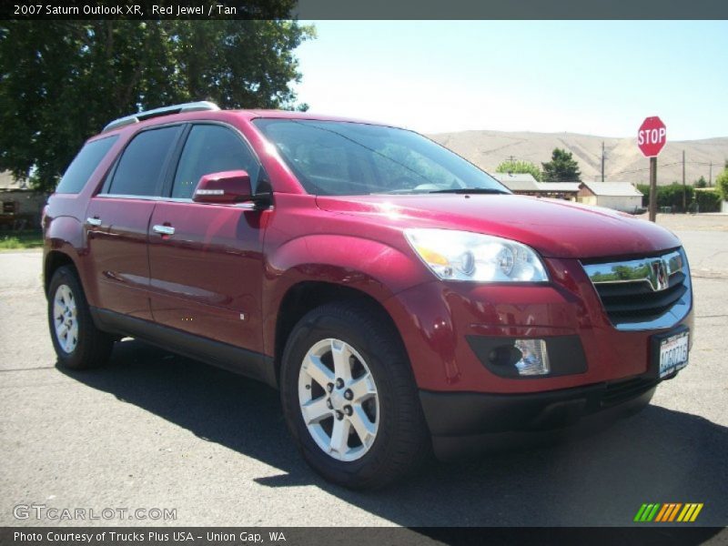 Red Jewel / Tan 2007 Saturn Outlook XR