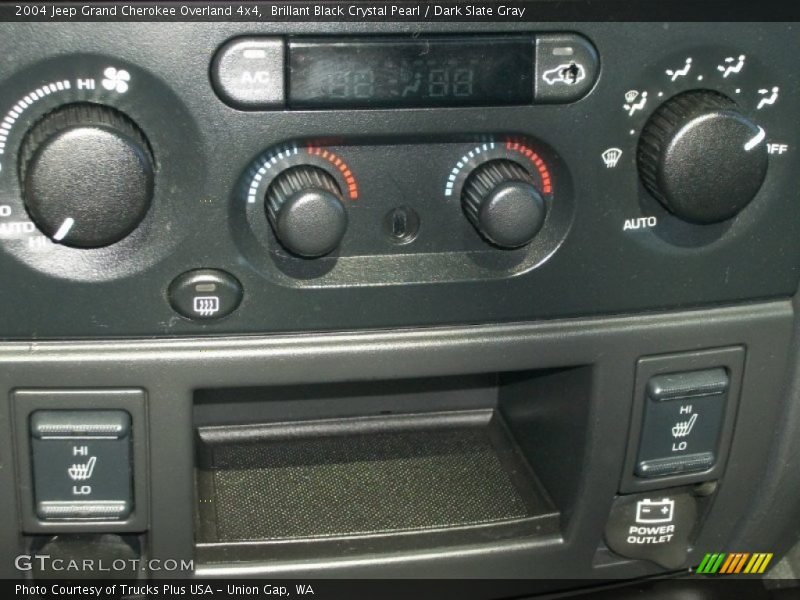 Brillant Black Crystal Pearl / Dark Slate Gray 2004 Jeep Grand Cherokee Overland 4x4