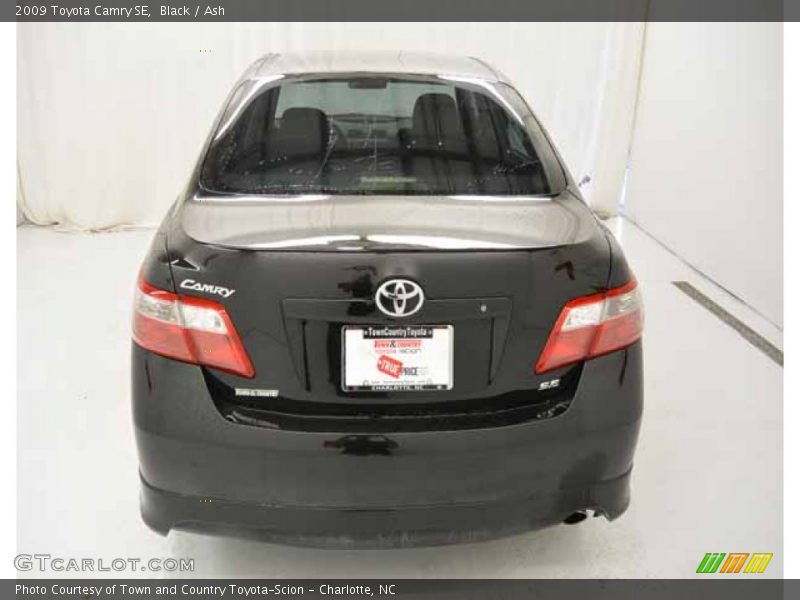 Black / Ash 2009 Toyota Camry SE