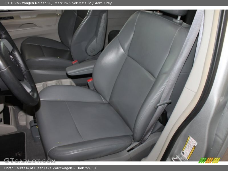 Mercury Silver Metallic / Aero Gray 2010 Volkswagen Routan SE