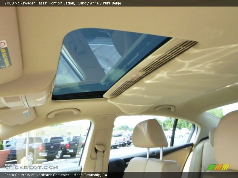 Candy White / Pure Beige 2008 Volkswagen Passat Komfort Sedan