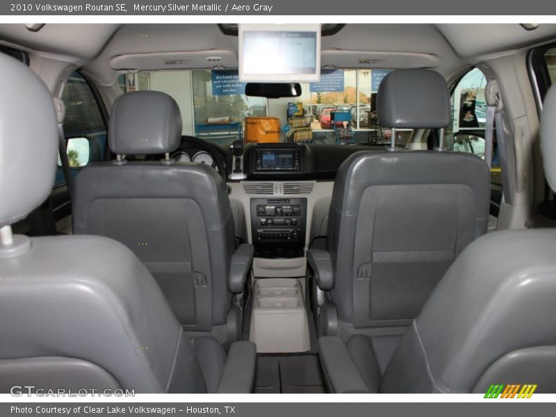 Mercury Silver Metallic / Aero Gray 2010 Volkswagen Routan SE