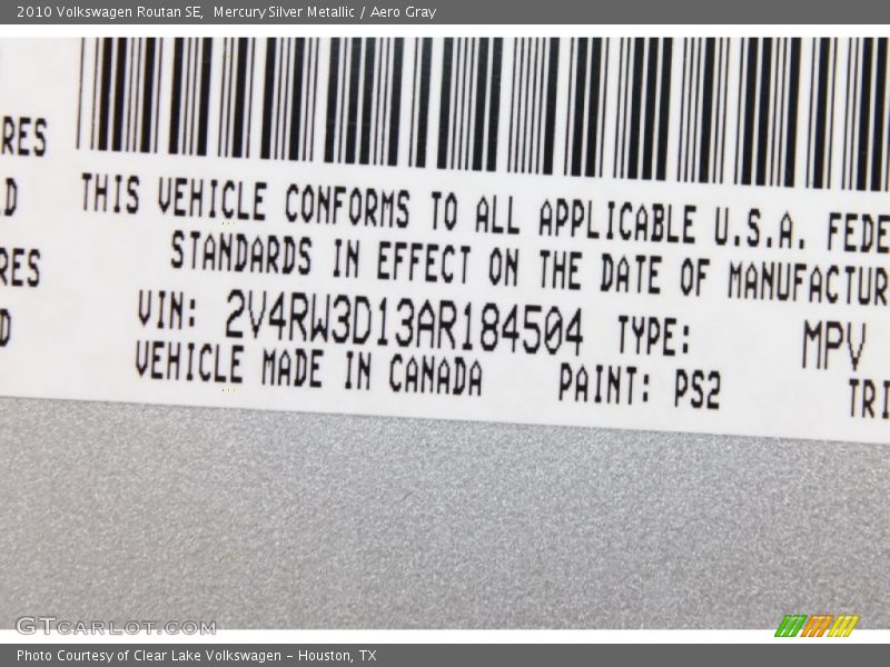 Mercury Silver Metallic / Aero Gray 2010 Volkswagen Routan SE