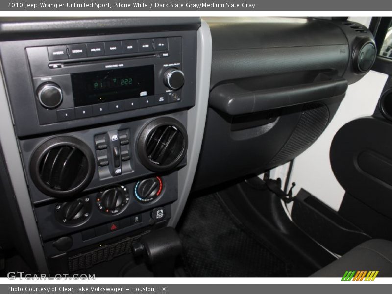 Stone White / Dark Slate Gray/Medium Slate Gray 2010 Jeep Wrangler Unlimited Sport