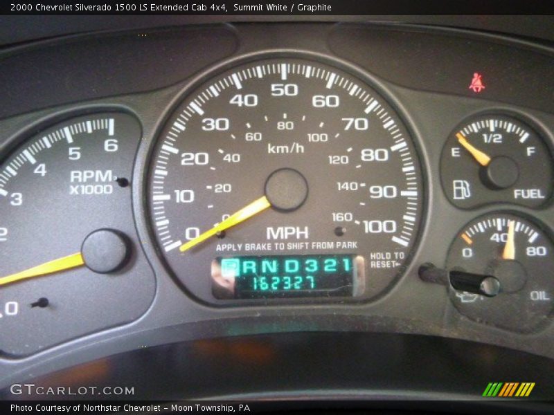  2000 Silverado 1500 LS Extended Cab 4x4 LS Extended Cab 4x4 Gauges