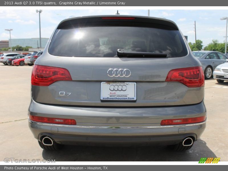 Graphite Gray Metallic / Limestone Gray 2013 Audi Q7 3.0 TFSI quattro