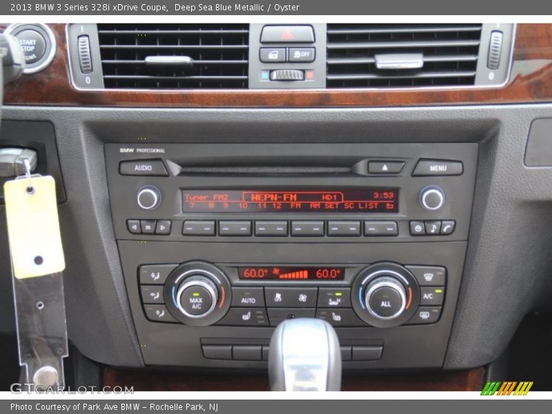 Controls of 2013 3 Series 328i xDrive Coupe