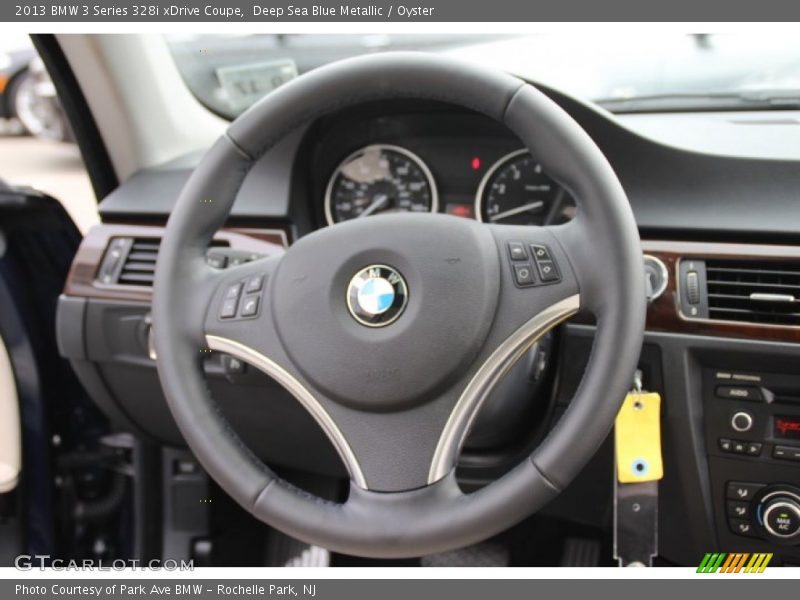  2013 3 Series 328i xDrive Coupe Steering Wheel