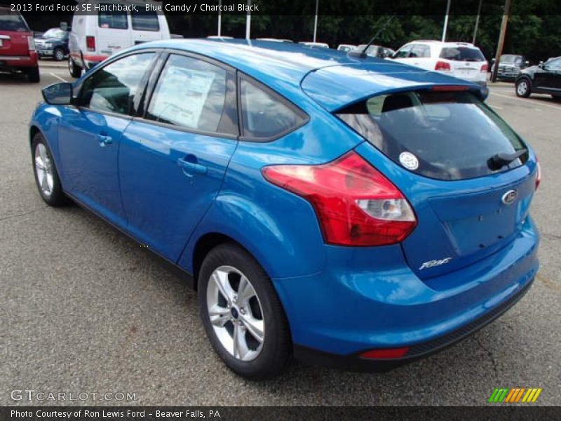 Blue Candy / Charcoal Black 2013 Ford Focus SE Hatchback