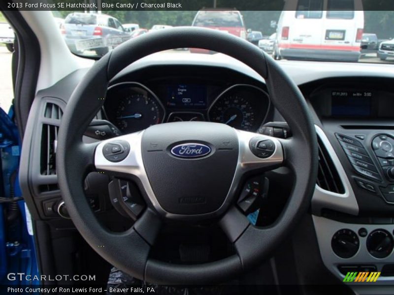 Blue Candy / Charcoal Black 2013 Ford Focus SE Hatchback