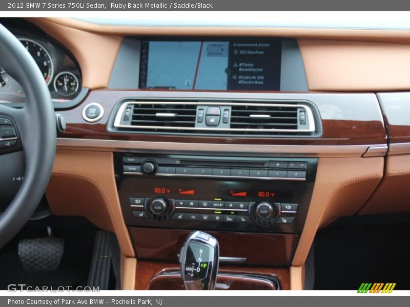Controls of 2012 7 Series 750Li Sedan