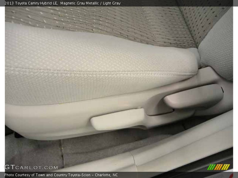 Magnetic Gray Metallic / Light Gray 2013 Toyota Camry Hybrid LE