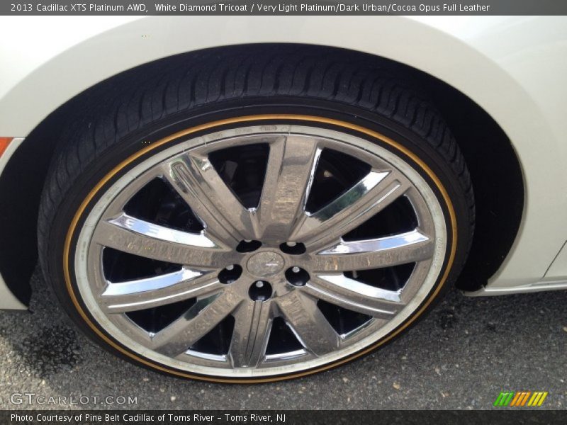  2013 XTS Platinum AWD Wheel