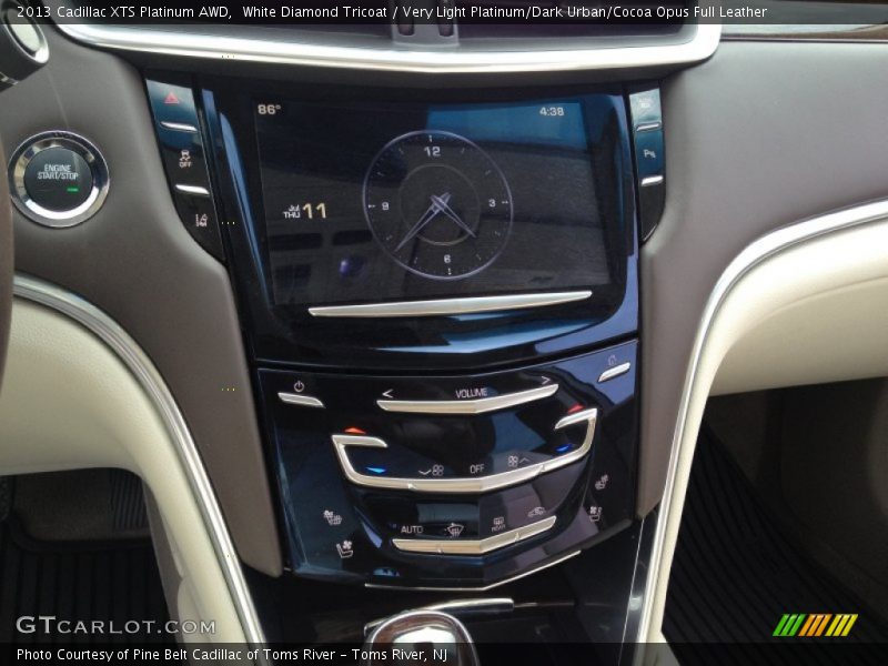 Controls of 2013 XTS Platinum AWD