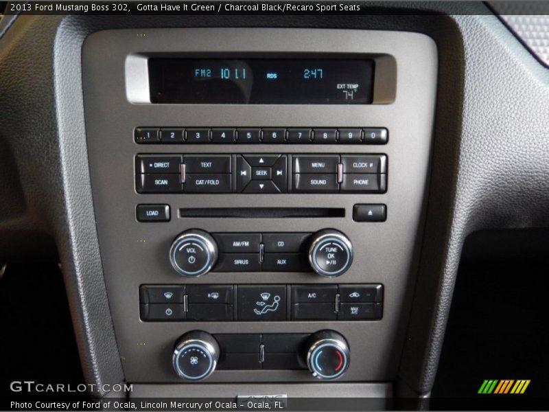 Controls of 2013 Mustang Boss 302