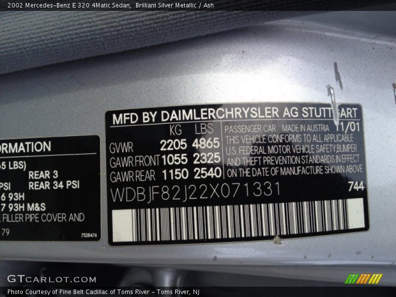 Brilliant Silver Metallic / Ash 2002 Mercedes-Benz E 320 4Matic Sedan