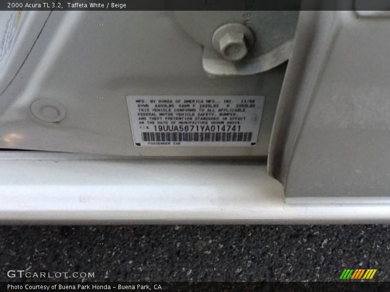 Taffeta White / Beige 2000 Acura TL 3.2
