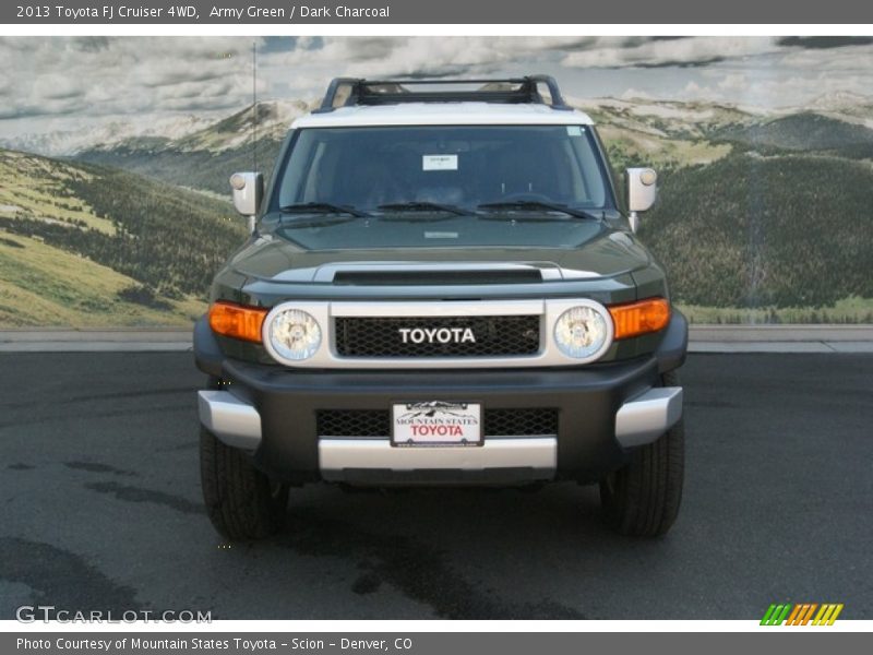 Army Green / Dark Charcoal 2013 Toyota FJ Cruiser 4WD
